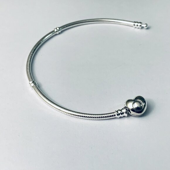 Authentic Pandora Silver HEART CLASP Snake Bracelet - Picture 5 of 11